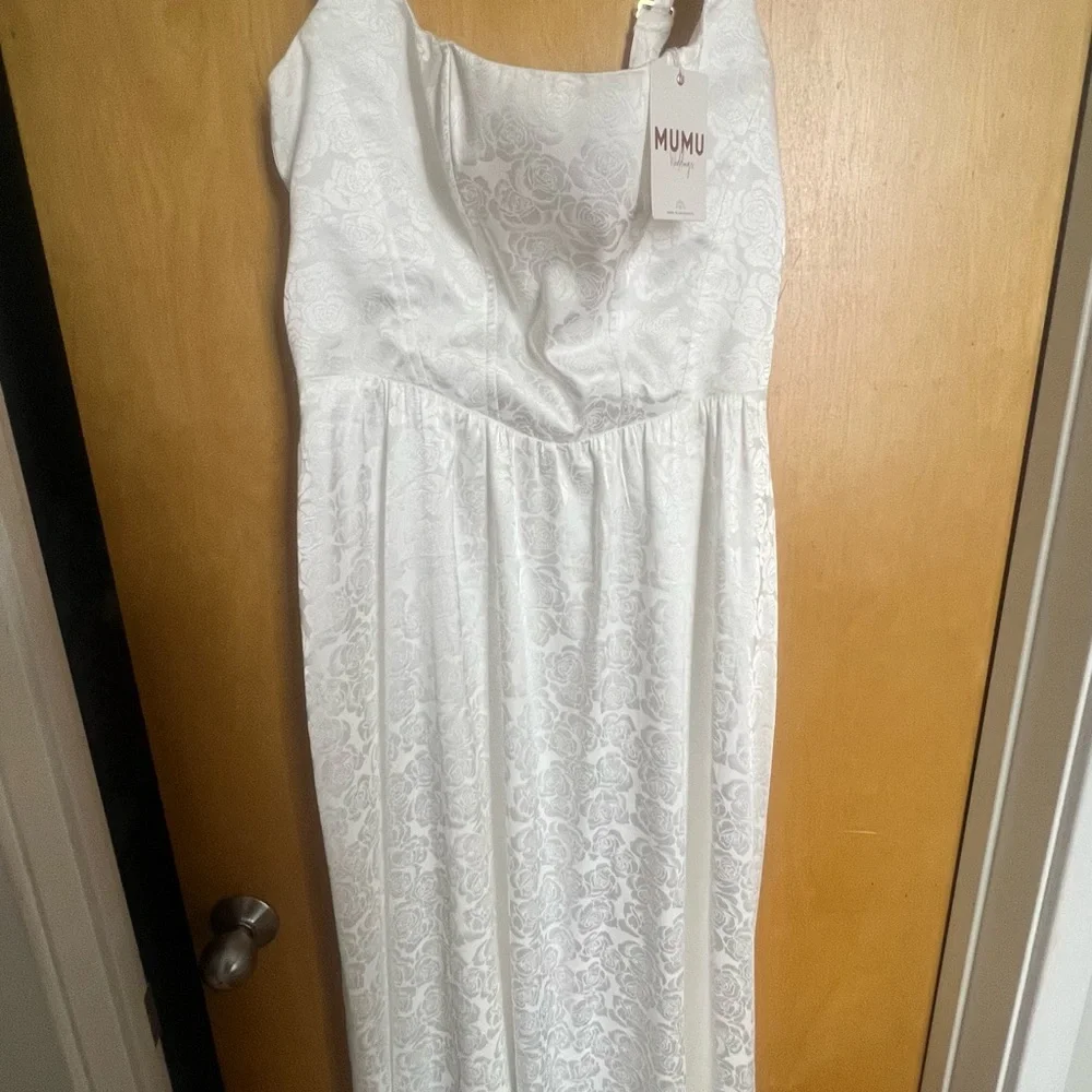 Show Me Your MuMu White Lace Midi Dress - Picture 2 of 6
